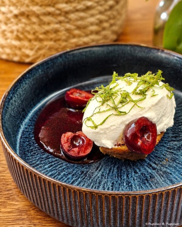Dessert à la cerise